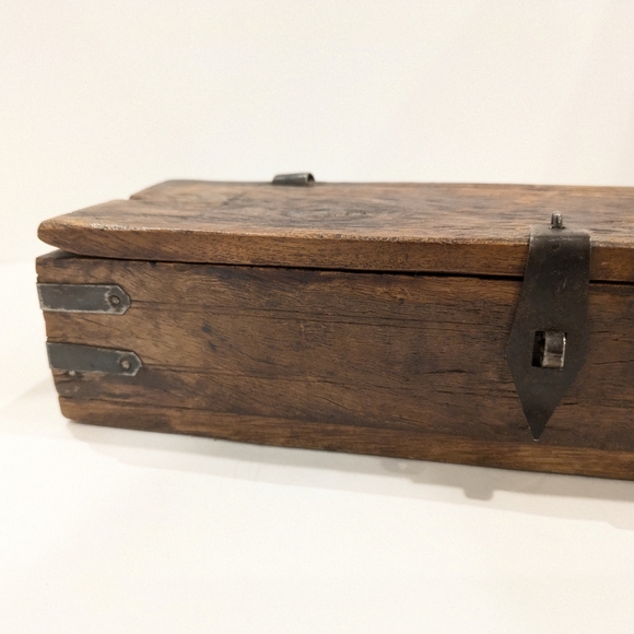 Small Antique Wood Box Made in France - Picture 2 of 5